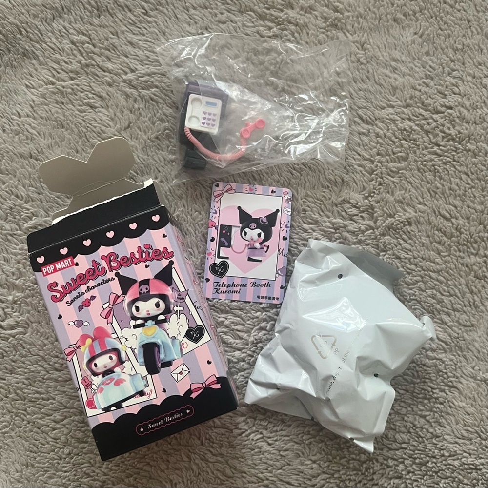 Pop Mart Sweet Besties Telephone Booth Kuromi